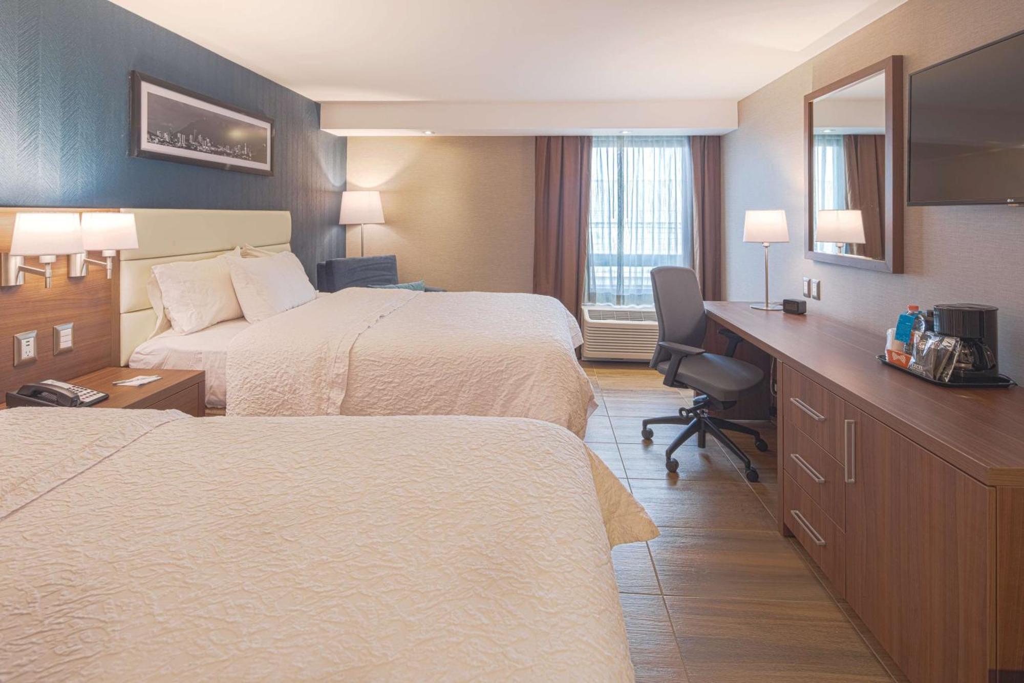 Hampton By Hilton Monterrey Galerias Obispado Bagian luar foto