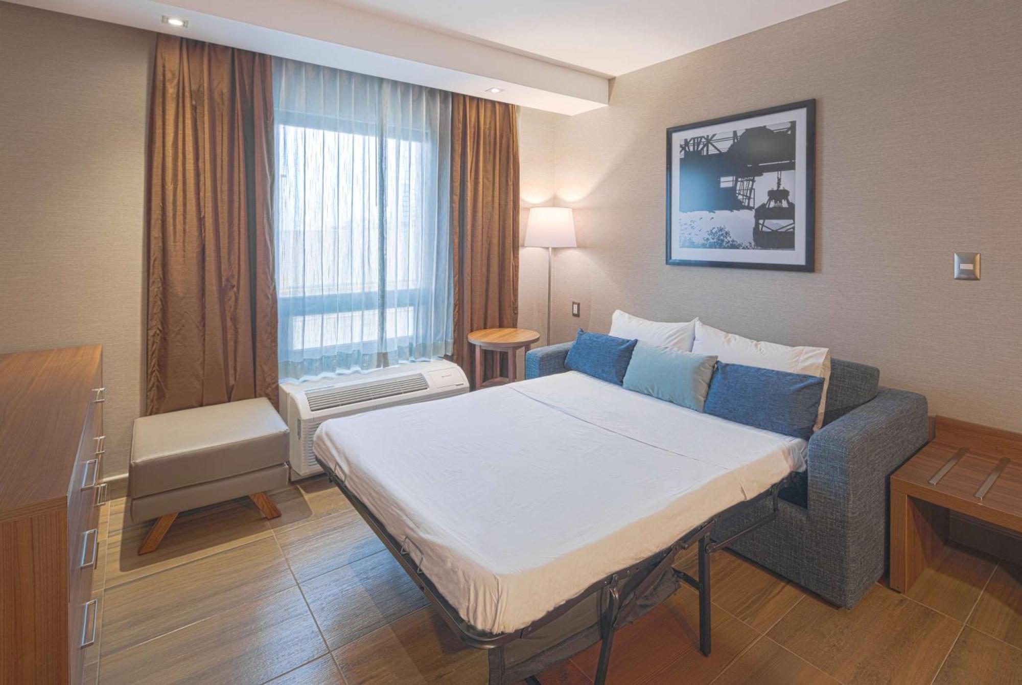 Hampton By Hilton Monterrey Galerias Obispado Bagian luar foto