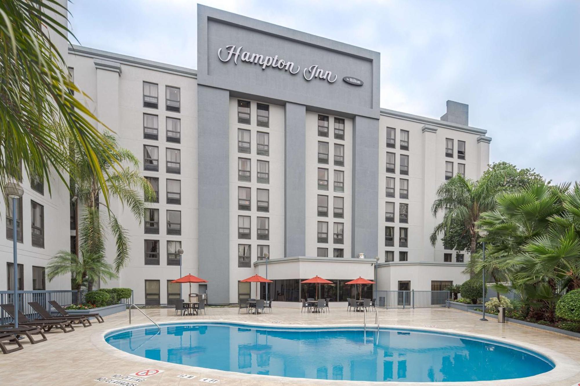 Hampton By Hilton Monterrey Galerias Obispado Bagian luar foto