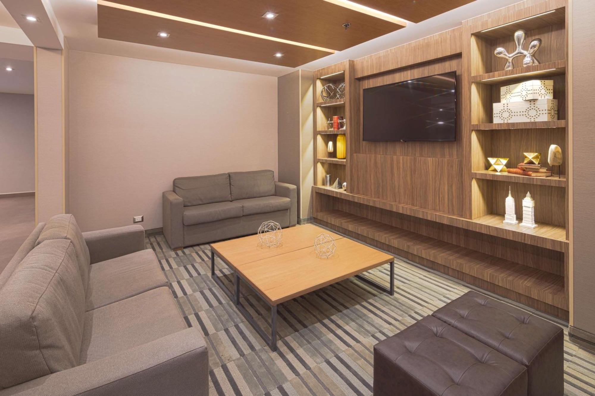 Hampton By Hilton Monterrey Galerias Obispado Bagian luar foto