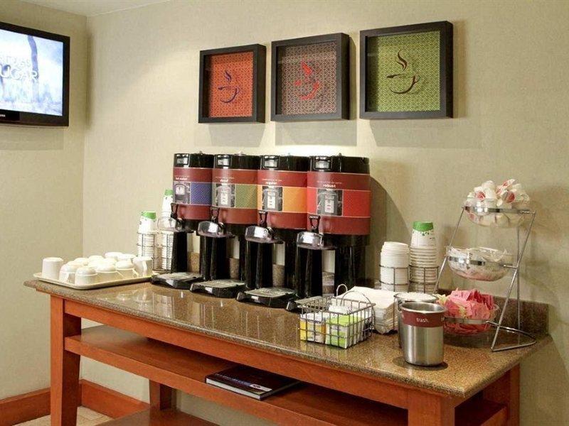 Hampton By Hilton Monterrey Galerias Obispado Bagian luar foto