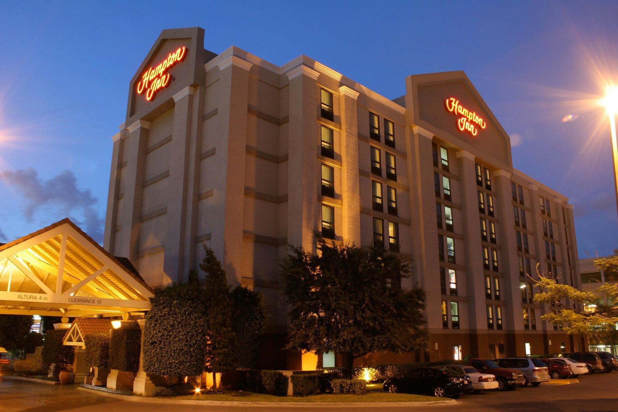 Hampton By Hilton Monterrey Galerias Obispado Bagian luar foto