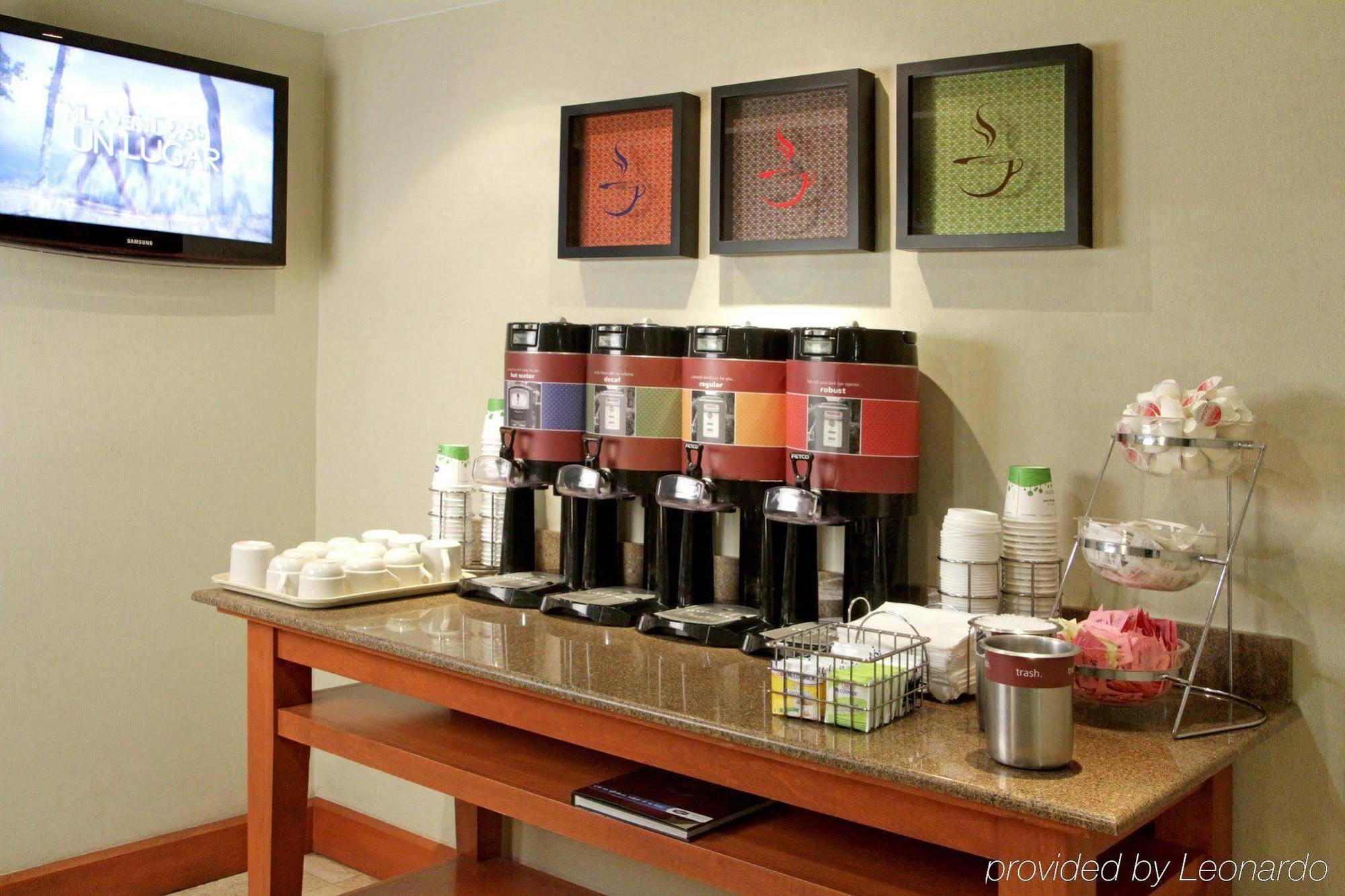 Hampton By Hilton Monterrey Galerias Obispado Bagian luar foto